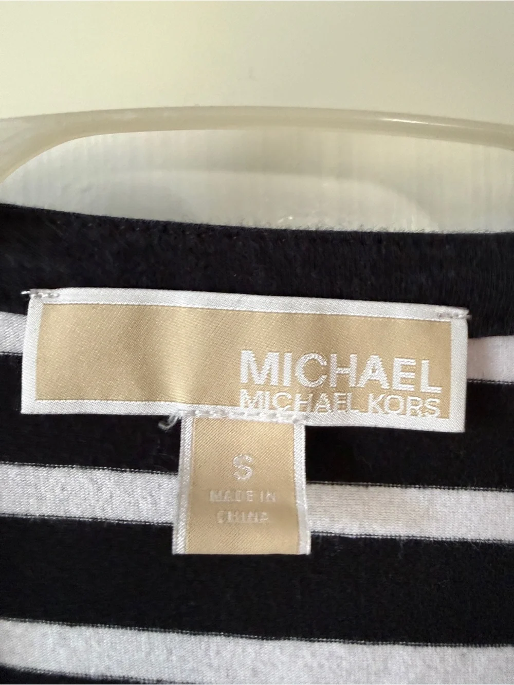Michael Kors size S Black & White Striped V-Neck Long Sleeve Top